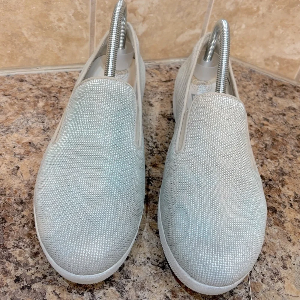 FitFlop Superskate Silver Comfort Loafer Sneaker Size 10 - Picture 4 of 12